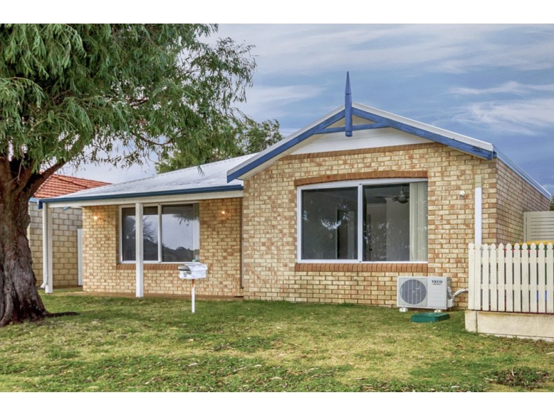 5 Villena Circle, Port Kennedy WA 6172