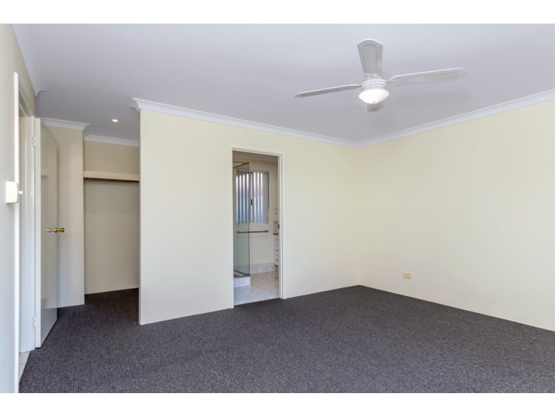 5 Villena Circle, Port Kennedy WA 6172