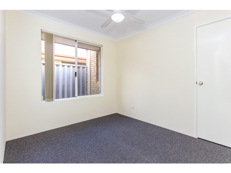 5 Villena Circle, Port Kennedy WA 6172