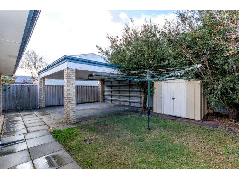 5 Villena Circle, Port Kennedy WA 6172