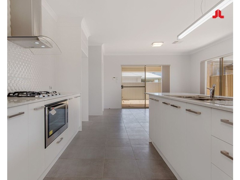 150 Inlet Boulevard, South Yunderup WA 6208
