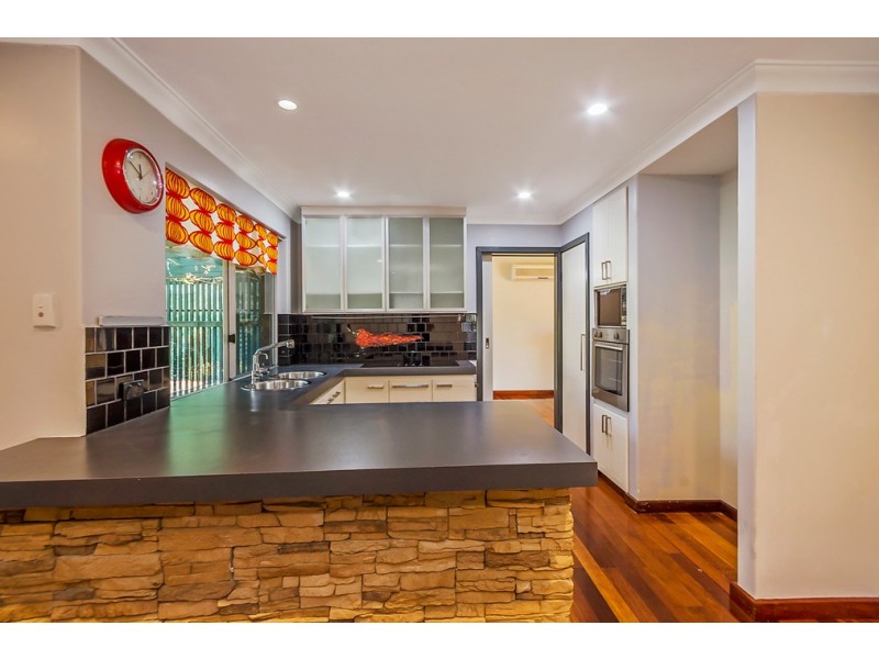 7 Buckle Court, Waikiki WA 6169