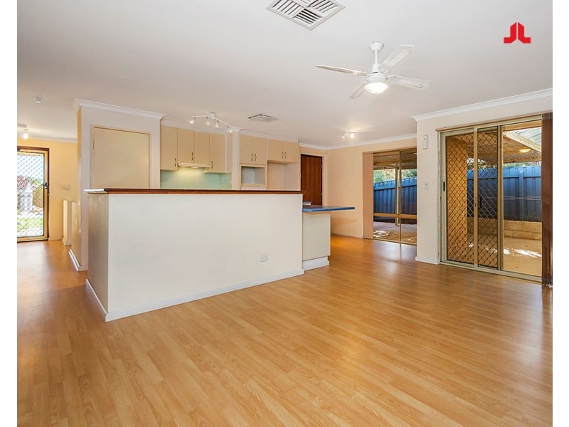 23 Silkhurst Crescent, Warnbro WA 6169
