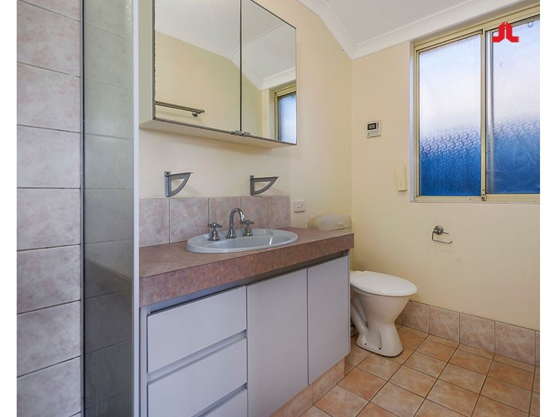 23 Silkhurst Crescent, Warnbro WA 6169