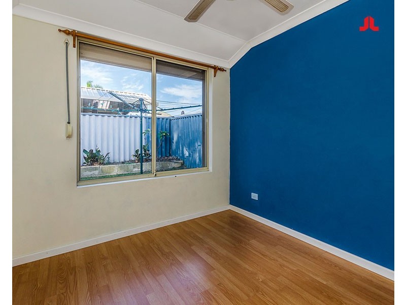 23 Silkhurst Crescent, Warnbro WA 6169