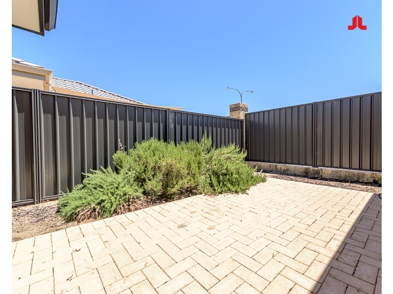 20/1 Cottonwood Drive, Baldivis WA 6171