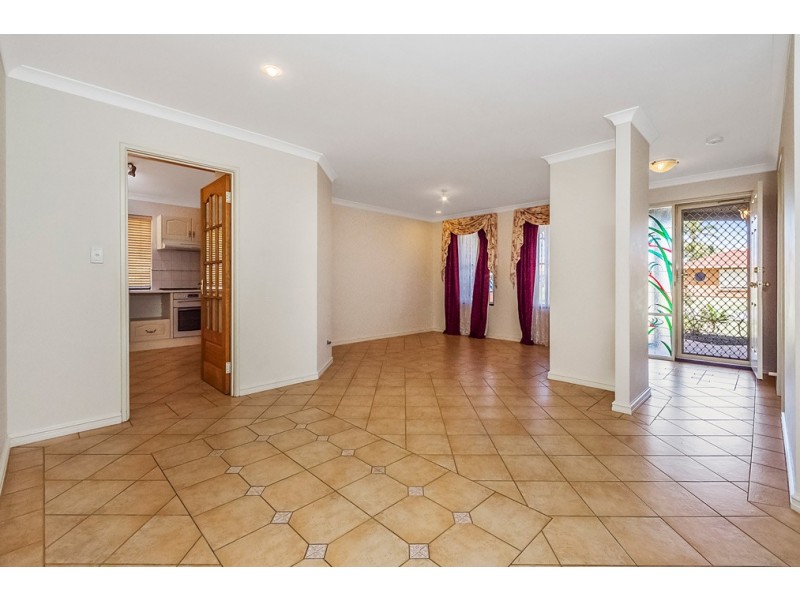 12 Porpoise Grove, Waikiki WA 6169