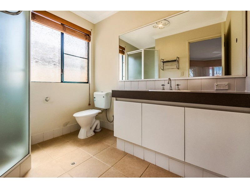 12 Porpoise Grove, Waikiki WA 6169