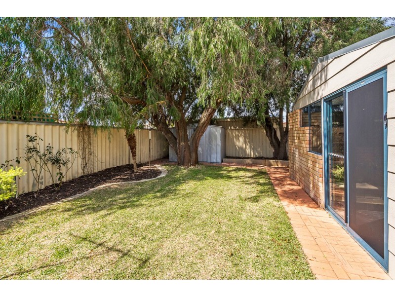 12 Porpoise Grove, Waikiki WA 6169