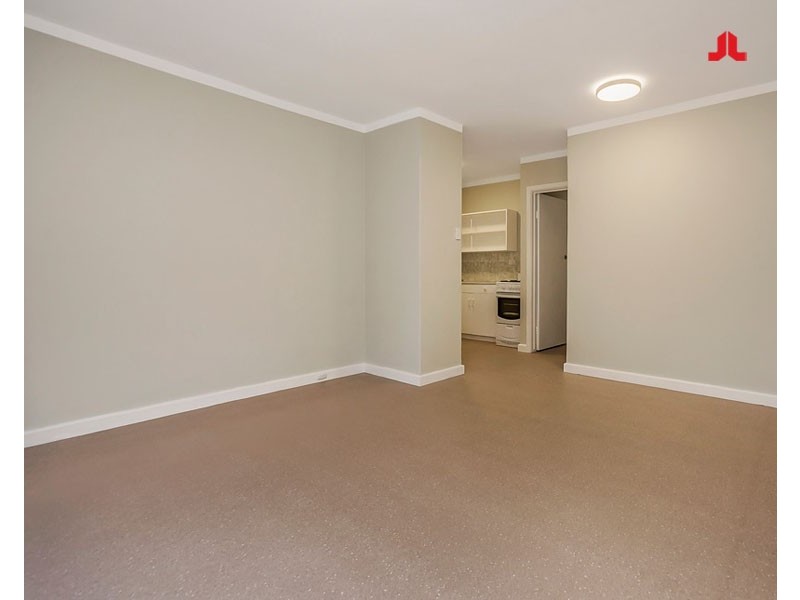 2/9-11 Gloucester Avenue, Shoalwater WA 6169