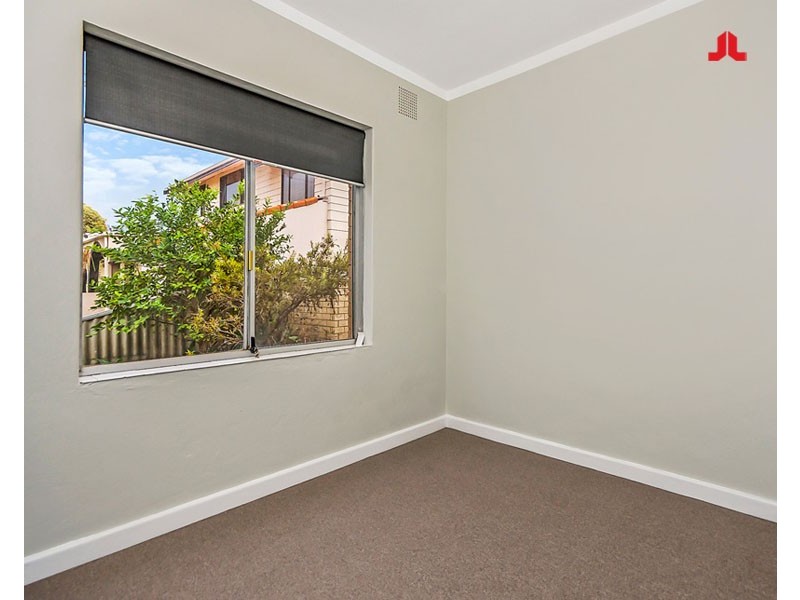 2/9-11 Gloucester Avenue, Shoalwater WA 6169