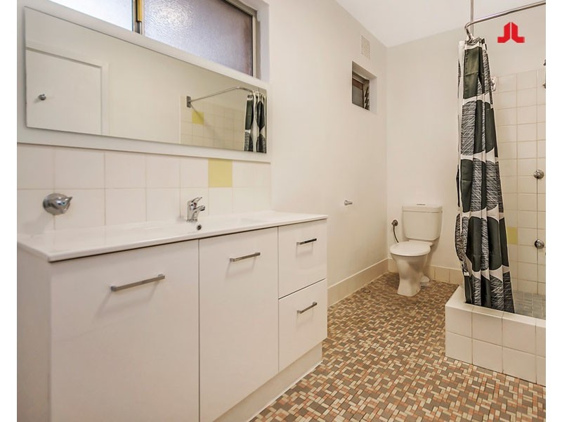 2/9-11 Gloucester Avenue, Shoalwater WA 6169