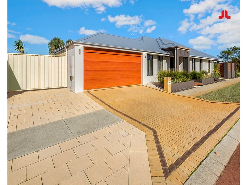 17 Fairburn Crescent, Baldivis WA 6171