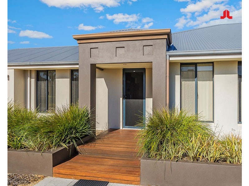 17 Fairburn Crescent, Baldivis WA 6171