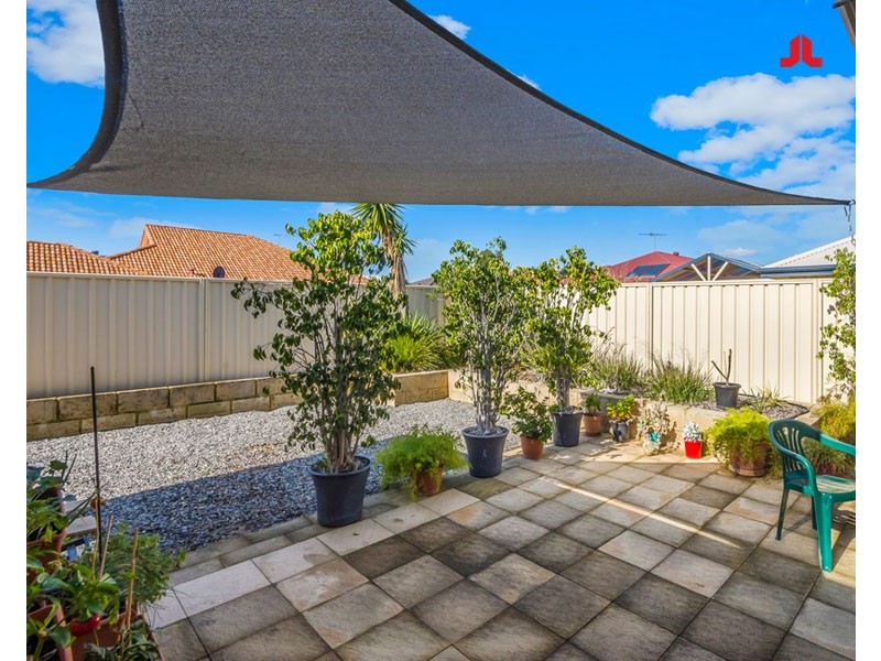 17 Fairburn Crescent, Baldivis WA 6171