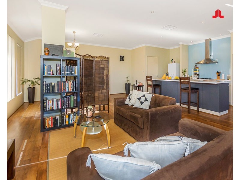 17 Fairburn Crescent, Baldivis WA 6171