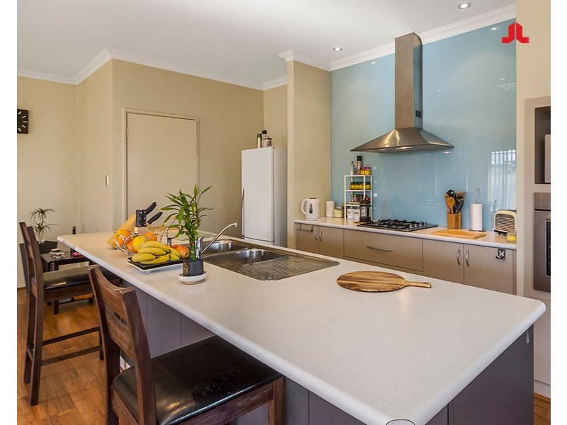17 Fairburn Crescent, Baldivis WA 6171