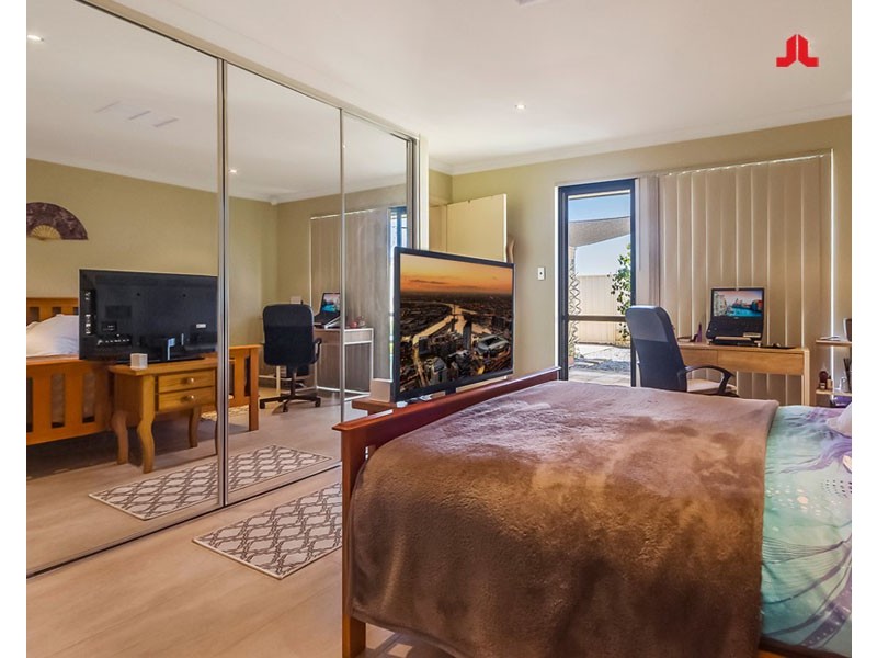 17 Fairburn Crescent, Baldivis WA 6171