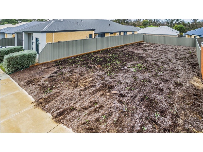 200 Honeywood Avenue, Wandi WA 6167