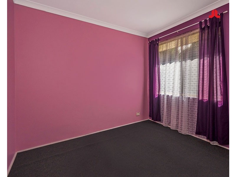 18 Laguardia Loop, Port Kennedy WA 6172