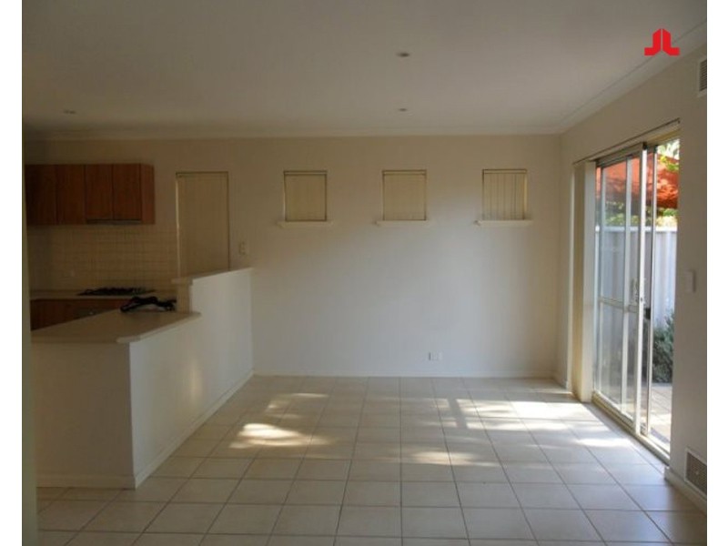 3/30 Harrison Street, Rockingham WA 6168