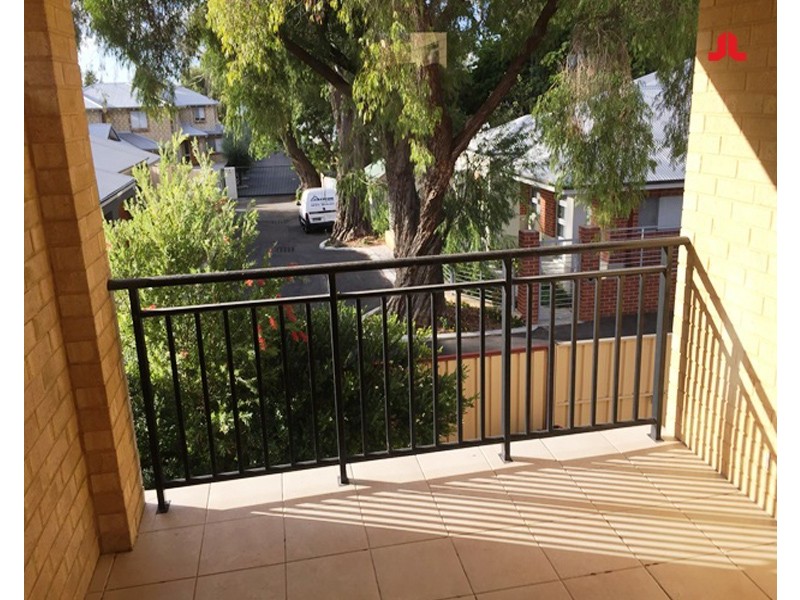 3/30 Harrison Street, Rockingham WA 6168