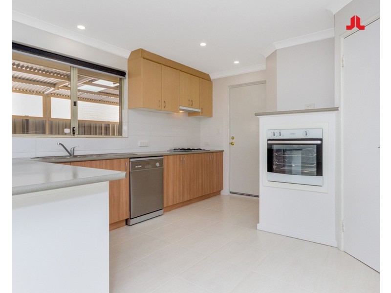 24 Kootingal Bend, Baldivis WA 6171