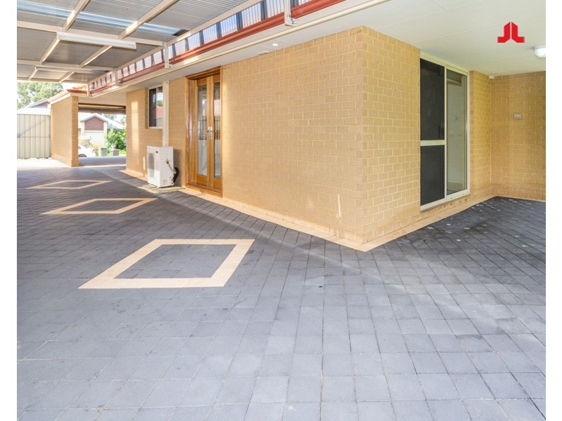 24 Kootingal Bend, Baldivis WA 6171