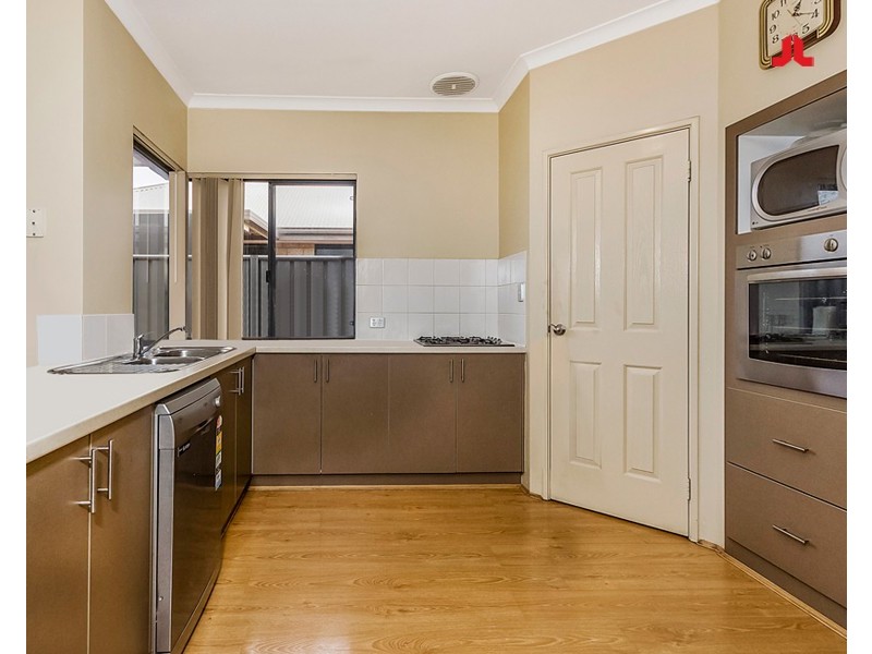 1 Songlark Court, Baldivis WA 6171