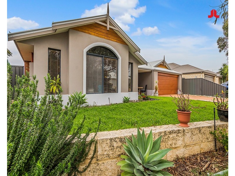 1 Songlark Court, Baldivis WA 6171