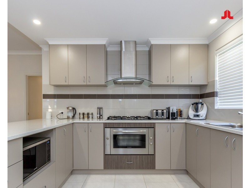 3 Cliveden Avenue, Wellard WA 6170