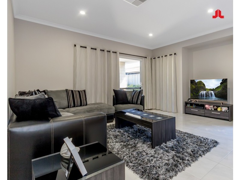 3 Cliveden Avenue, Wellard WA 6170