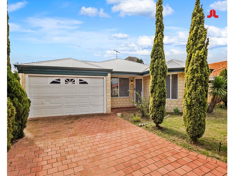 19 Bopeechee Way, Port Kennedy WA 6172