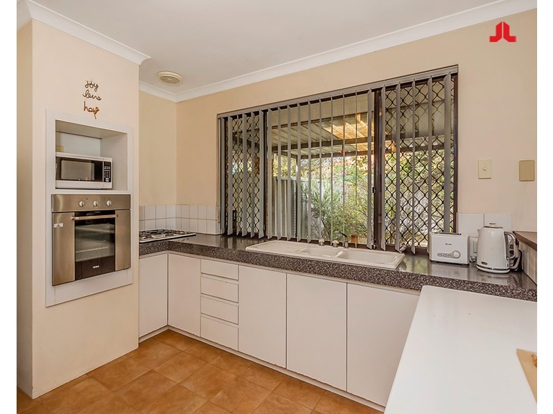 56 Murchison Road, Waikiki WA 6169