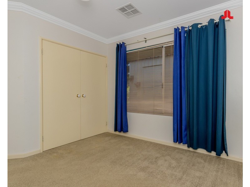 8 Foxton Green, Baldivis WA 6171