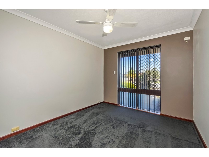 7b Carey Place, Cooloongup WA 6168