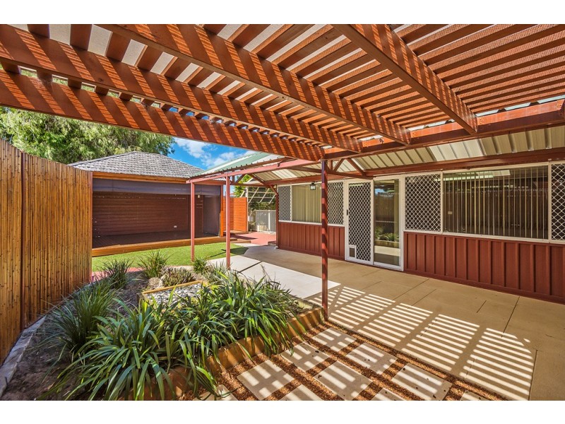 7b Carey Place, Cooloongup WA 6168