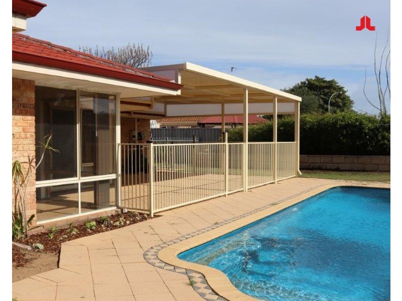 5 Orleans Drive, Port Kennedy WA 6172