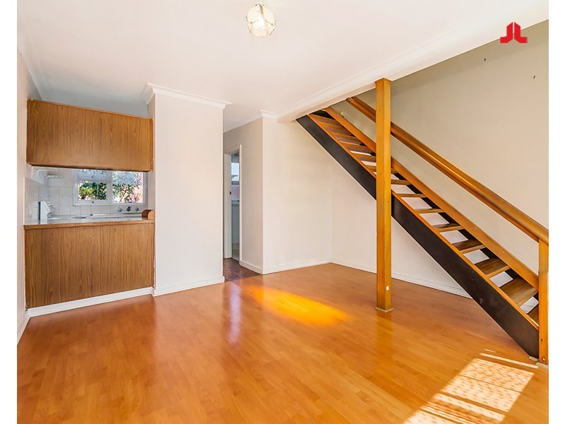 Unit 2/8 Payne Street, Shoalwater WA 6169