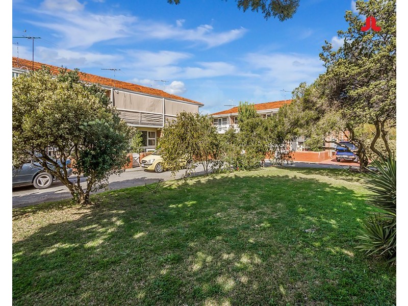 Unit 2/8 Payne Street, Shoalwater WA 6169