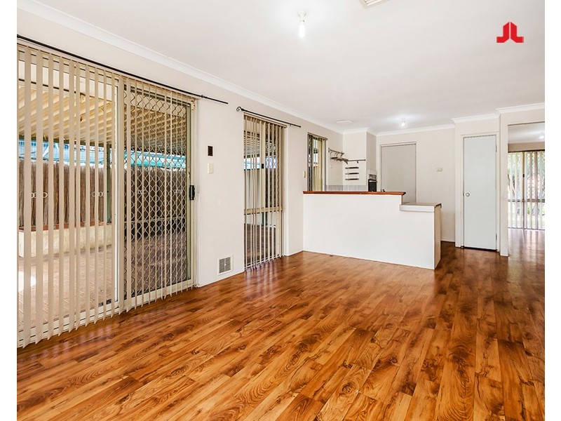 27 Nightingale Way, Warnbro WA 6169