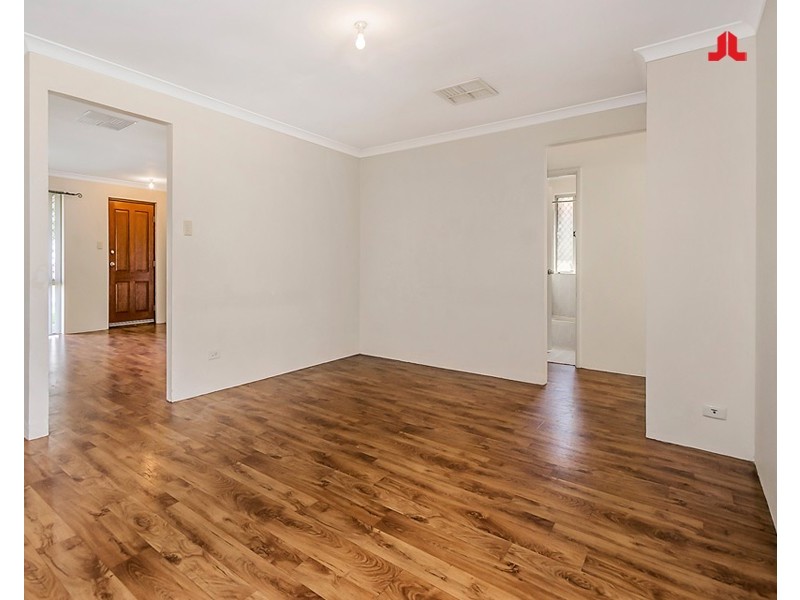 27 Nightingale Way, Warnbro WA 6169