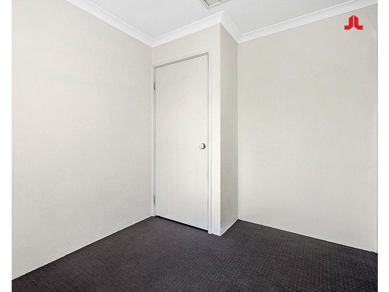 27 Nightingale Way, Warnbro WA 6169