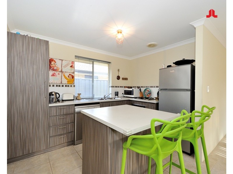 4 Honeysuckle Mews, Baldivis WA 6171