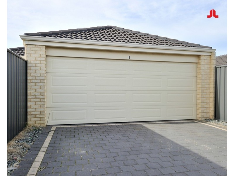 4 Honeysuckle Mews, Baldivis WA 6171