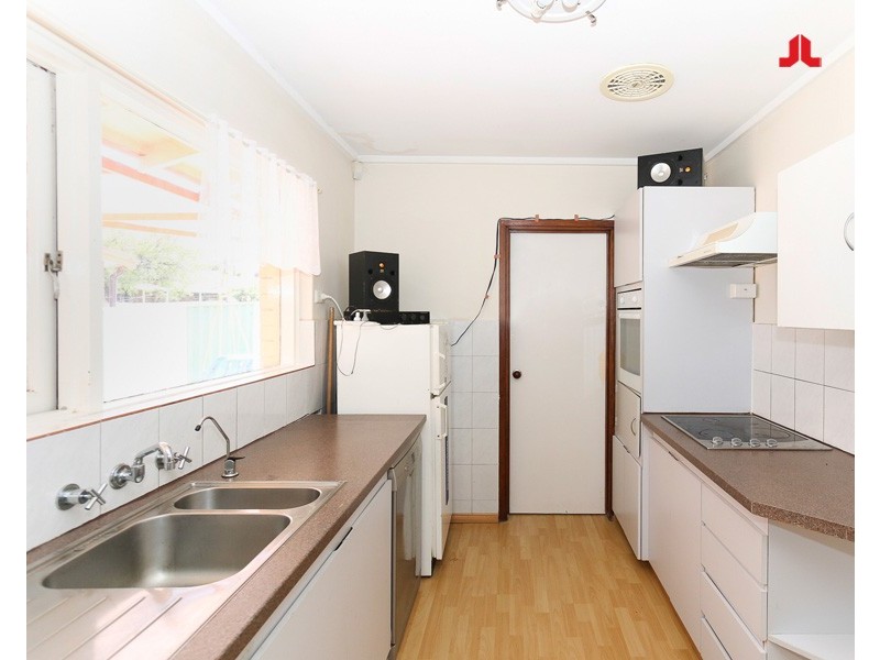 6 Malcolm Street, Spearwood WA 6163