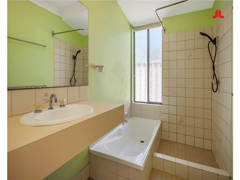 12 De Grey Close, Cooloongup WA 6168