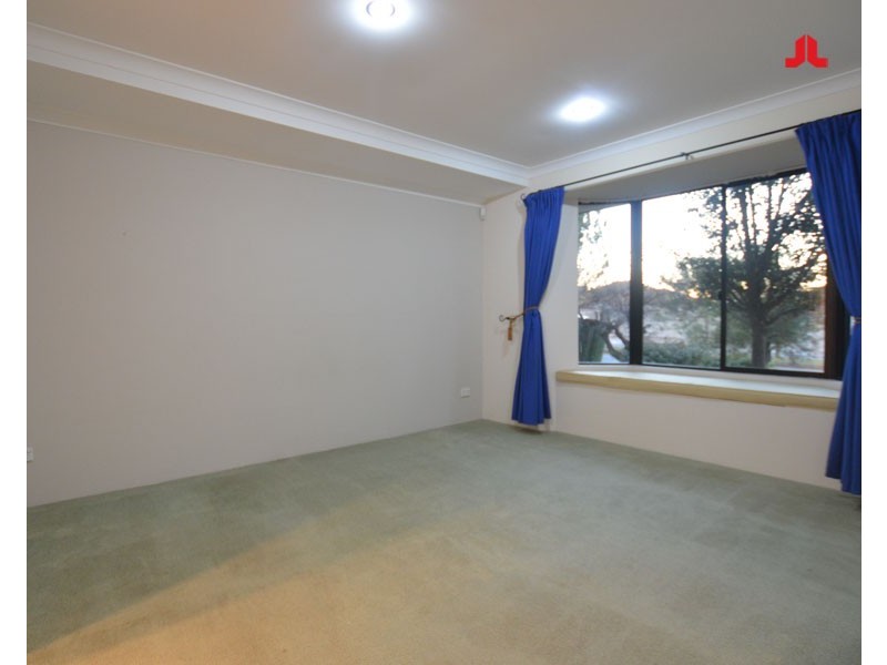 17 Arpenteur Drive, Baldivis WA 6171