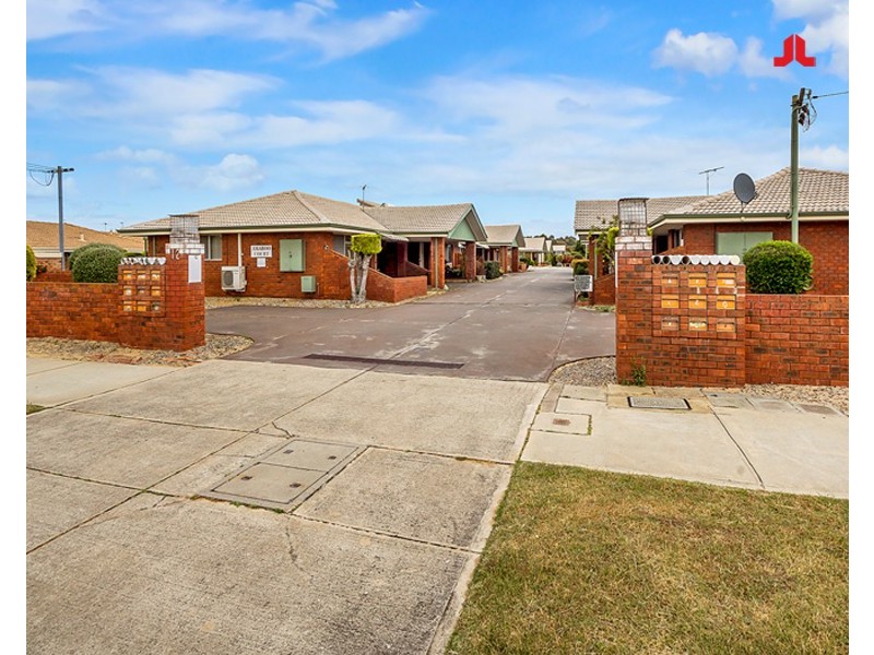 9/12 Hefron Street, Rockingham WA 6168