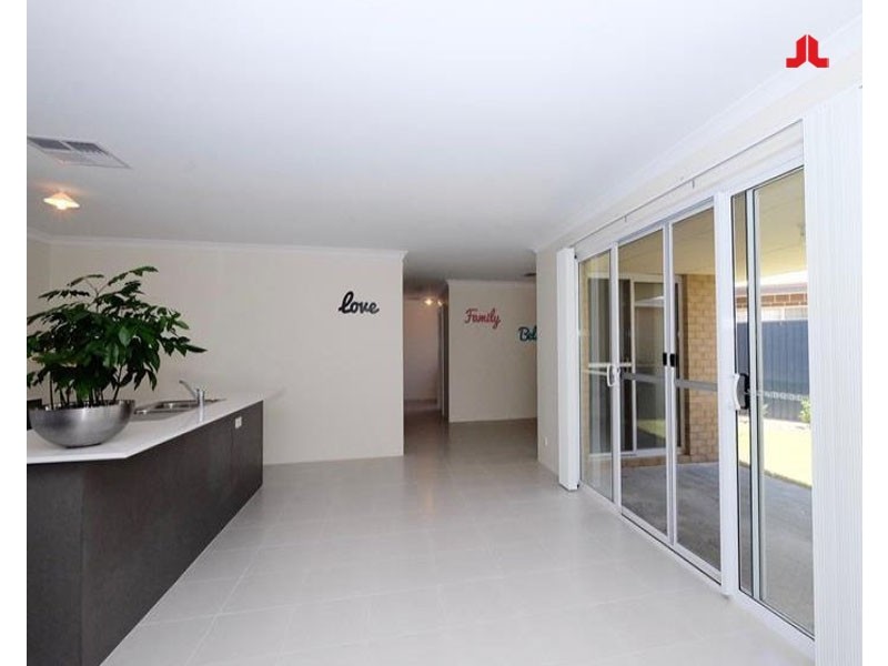 8 Selina View, Baldivis WA 6171